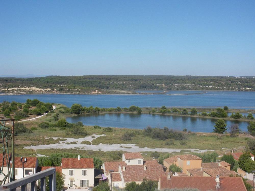 Charmante Maison De Ville Avec Jardin, Terrasse Et Terrain De Petanque Fos-sur-Mer Exterior photo